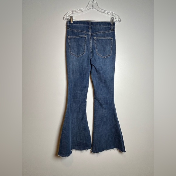 Free people we the free  Flare Jeans button fly bell bottom boho size 26- Blue - Picture 6 of 14